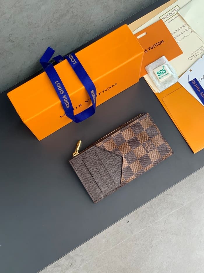 1745217929.3667JvHowtXKdw25c045306cffc720b1bdb402b43a2557_1739957872_2004.jpg