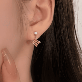 루이비통 LV 모노그램 플라워 블라썸 귀걸이